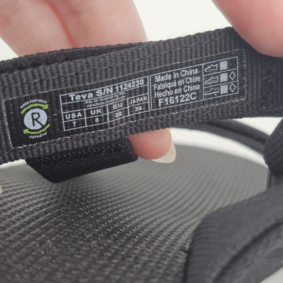 Teva Women's Universal Sandal Slide 1124230 Black Size 7 New NWOB - Picture 6 of 8